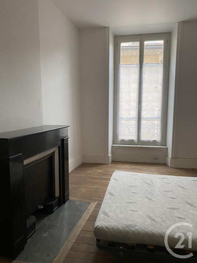 Appartement T2 à louer - 2 pièces - 46.0 m2 - ANNONAY - 07 - RHONE-ALPES - Century 21 Abita Immobilier