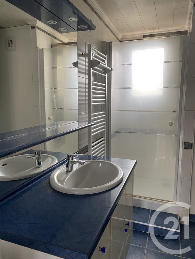 Appartement à louer - 3 pièces - 64.0 m2 - ANNONAY - 07 - RHONE-ALPES - Century 21 Abita Immobilier