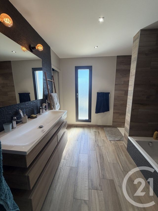maison à vendre - 7 pièces - 181.22 m2 - ST CYR - 07 - RHONE-ALPES - Century 21 Abita Immobilier