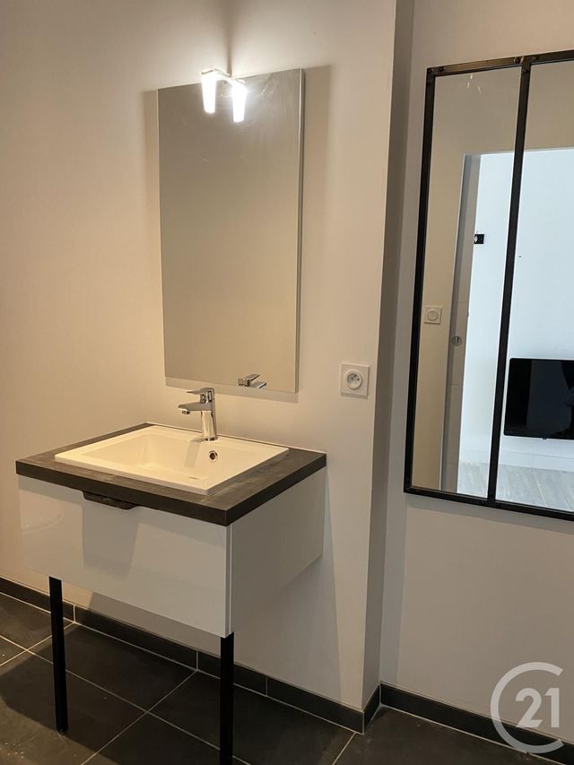 Appartement Studio à louer - 1 pièce - 36.0 m2 - ANNONAY - 07 - RHONE-ALPES - Century 21 Abita Immobilier