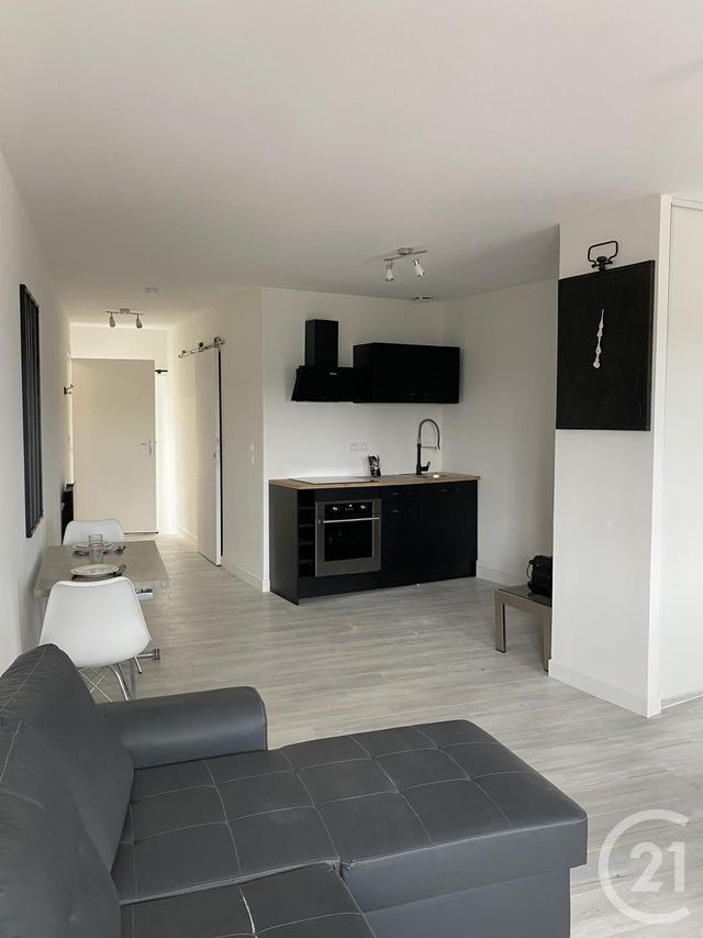 Appartement Studio à louer - 1 pièce - 36.0 m2 - ANNONAY - 07 - RHONE-ALPES - Century 21 Abita Immobilier
