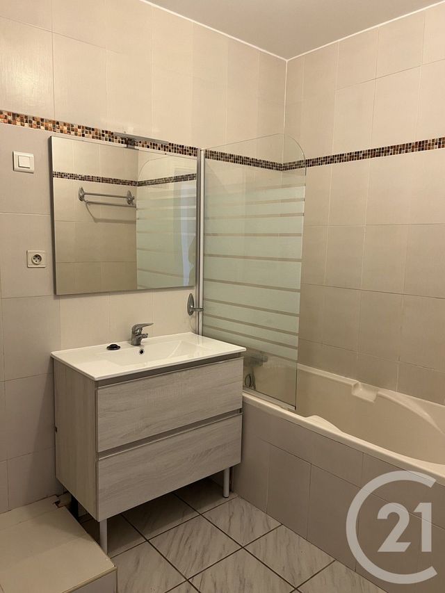 Appartement T5 à louer - 5 pièces - 103.0 m2 - ANNONAY - 07 - RHONE-ALPES - Century 21 Abita Immobilier