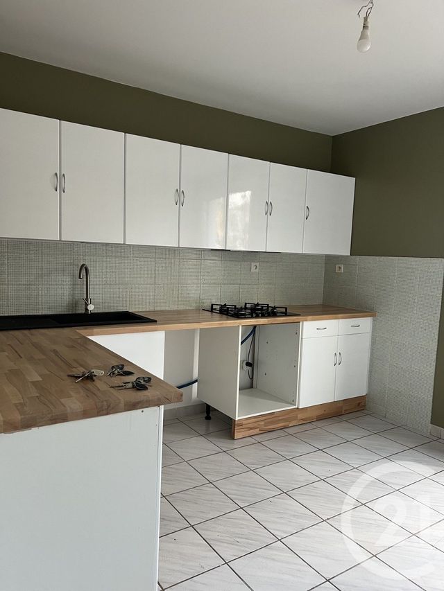 Appartement T5 à louer - 5 pièces - 103.0 m2 - ANNONAY - 07 - RHONE-ALPES - Century 21 Abita Immobilier