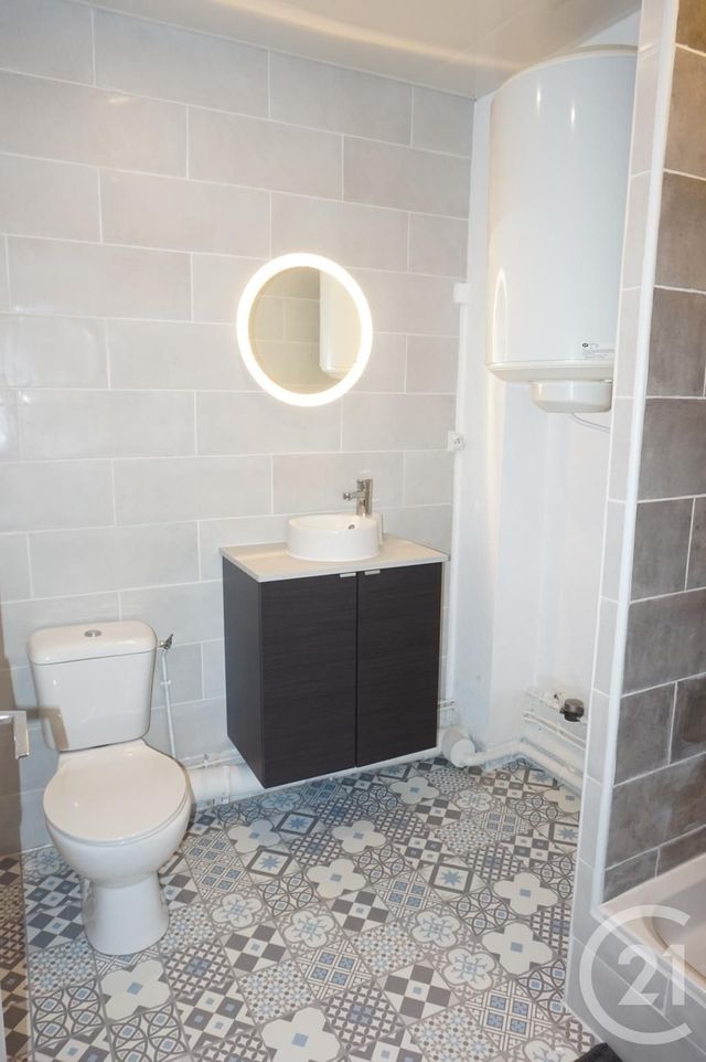 Appartement T2 à louer - 2 pièces - 44.0 m2 - ANNONAY - 07 - RHONE-ALPES - Century 21 Abita Immobilier