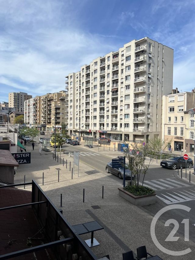 Appartement Local à louer - 2 pièces - 60.0 m2 - ANNONAY - 07 - RHONE-ALPES - Century 21 Abita Immobilier