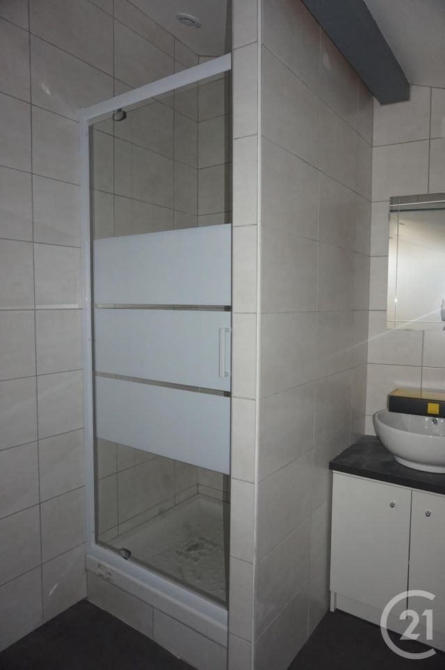 Appartement T4 à louer - 4 pièces - 77.0 m2 - ST DESIRAT - 07 - RHONE-ALPES - Century 21 Abita Immobilier