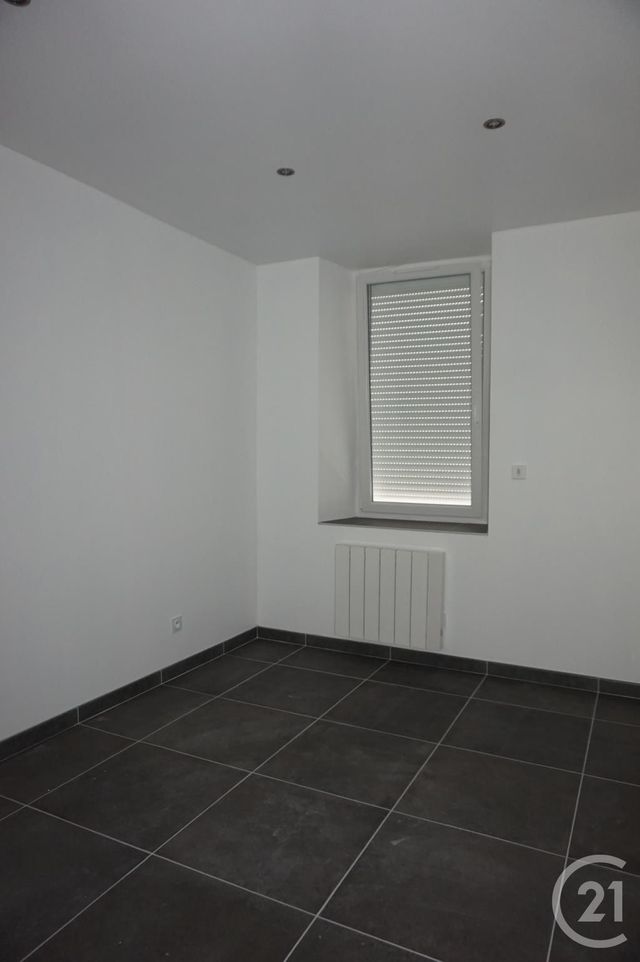 Appartement T4 à louer - 4 pièces - 77.0 m2 - ST DESIRAT - 07 - RHONE-ALPES - Century 21 Abita Immobilier