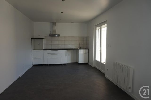 Appartement T4 à louer ST DESIRAT