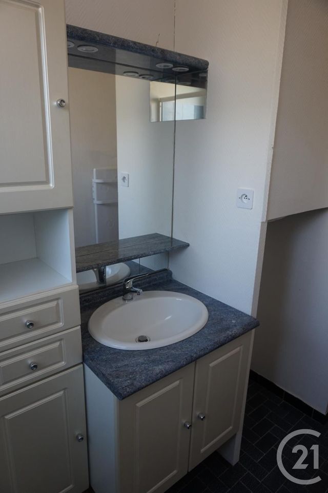 Appartement T3 à louer - 3 pièces - 68.96 m2 - ANNONAY - 07 - RHONE-ALPES - Century 21 Abita Immobilier