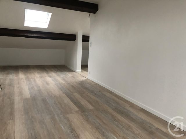 Appartement à louer - 2 pièces - 46.94 m2 - ST RAMBERT D ALBON - 26 - RHONE-ALPES - Century 21 Abita Immobilier