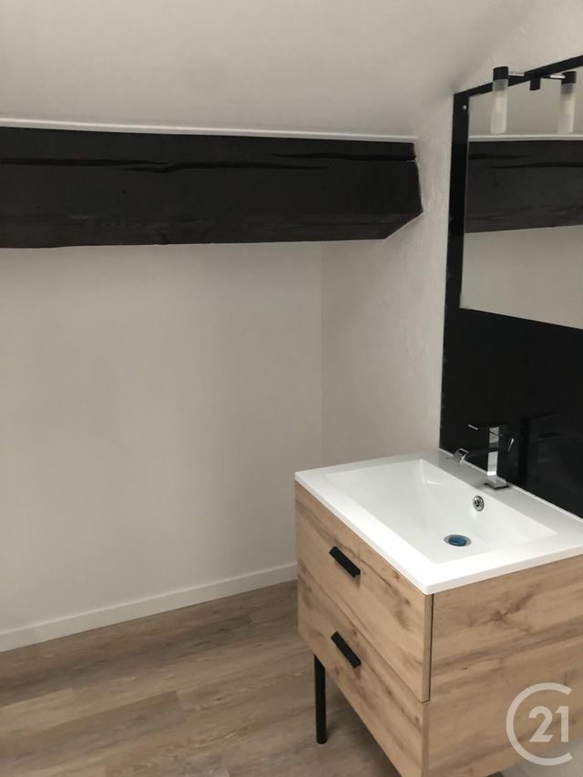 Appartement à louer - 2 pièces - 46.94 m2 - ST RAMBERT D ALBON - 26 - RHONE-ALPES - Century 21 Abita Immobilier