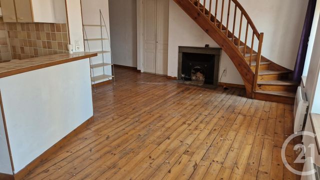 Appartement Duplex à louer - 2 pièces - 53.0 m2 - ANNONAY - 07 - RHONE-ALPES - Century 21 Abita Immobilier