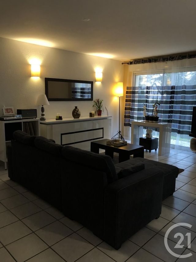Appartement T3 à louer - 3 pièces - 70.0 m2 - ANNONAY - 07 - RHONE-ALPES - Century 21 Abita Immobilier