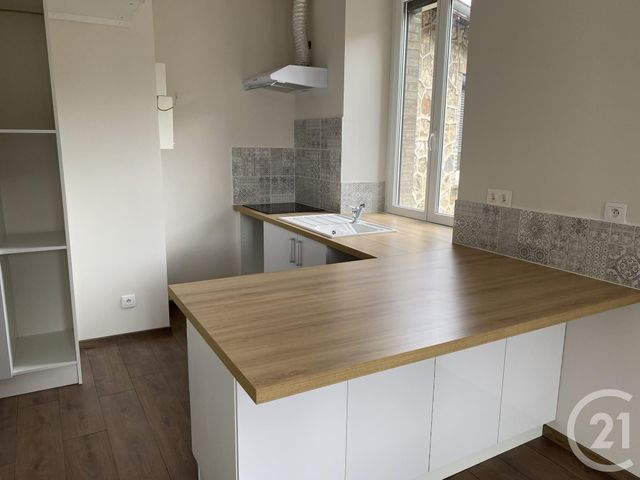 Appartement T2 à louer - 2 pièces - 31.92 m2 - SATILLIEU - 07 - RHONE-ALPES - Century 21 Abita Immobilier